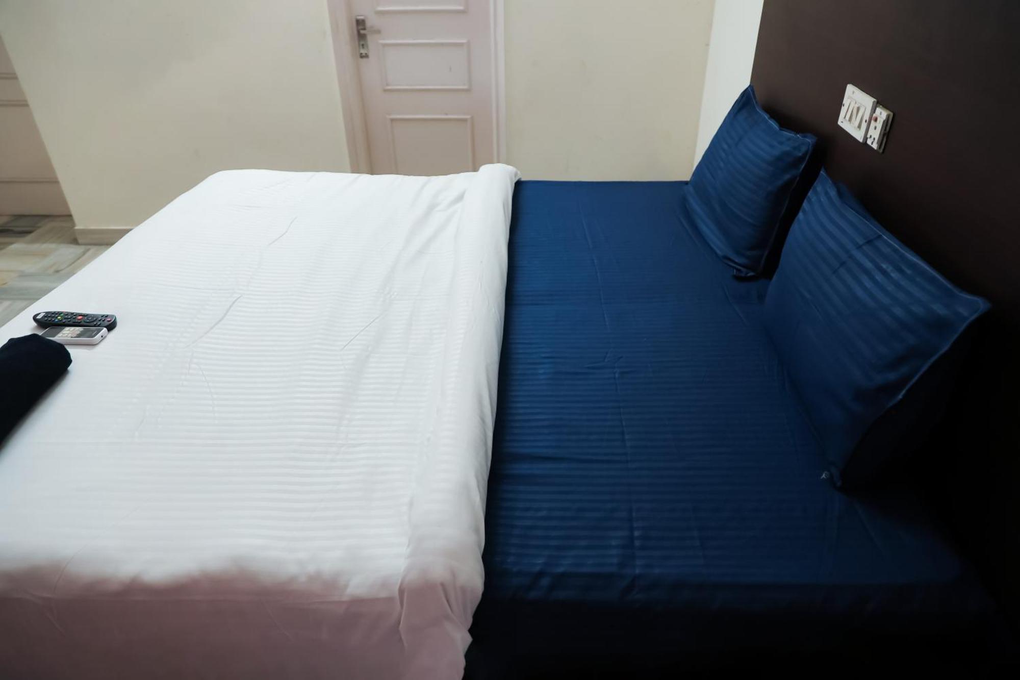 Hotel Green Villa - Near Anand Vihar Station New Delhi Buitenkant foto