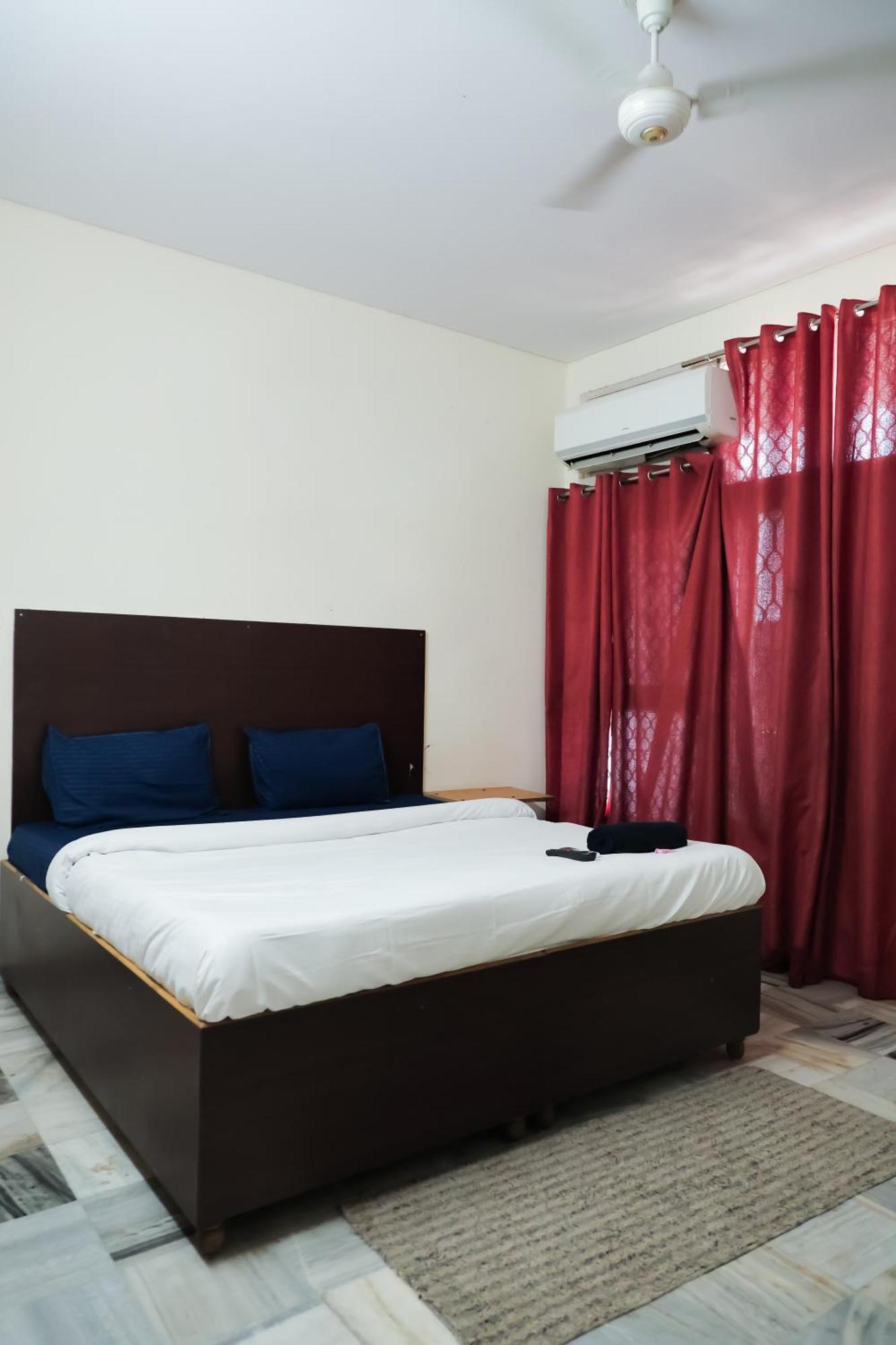 Hotel Green Villa - Near Anand Vihar Station New Delhi Buitenkant foto